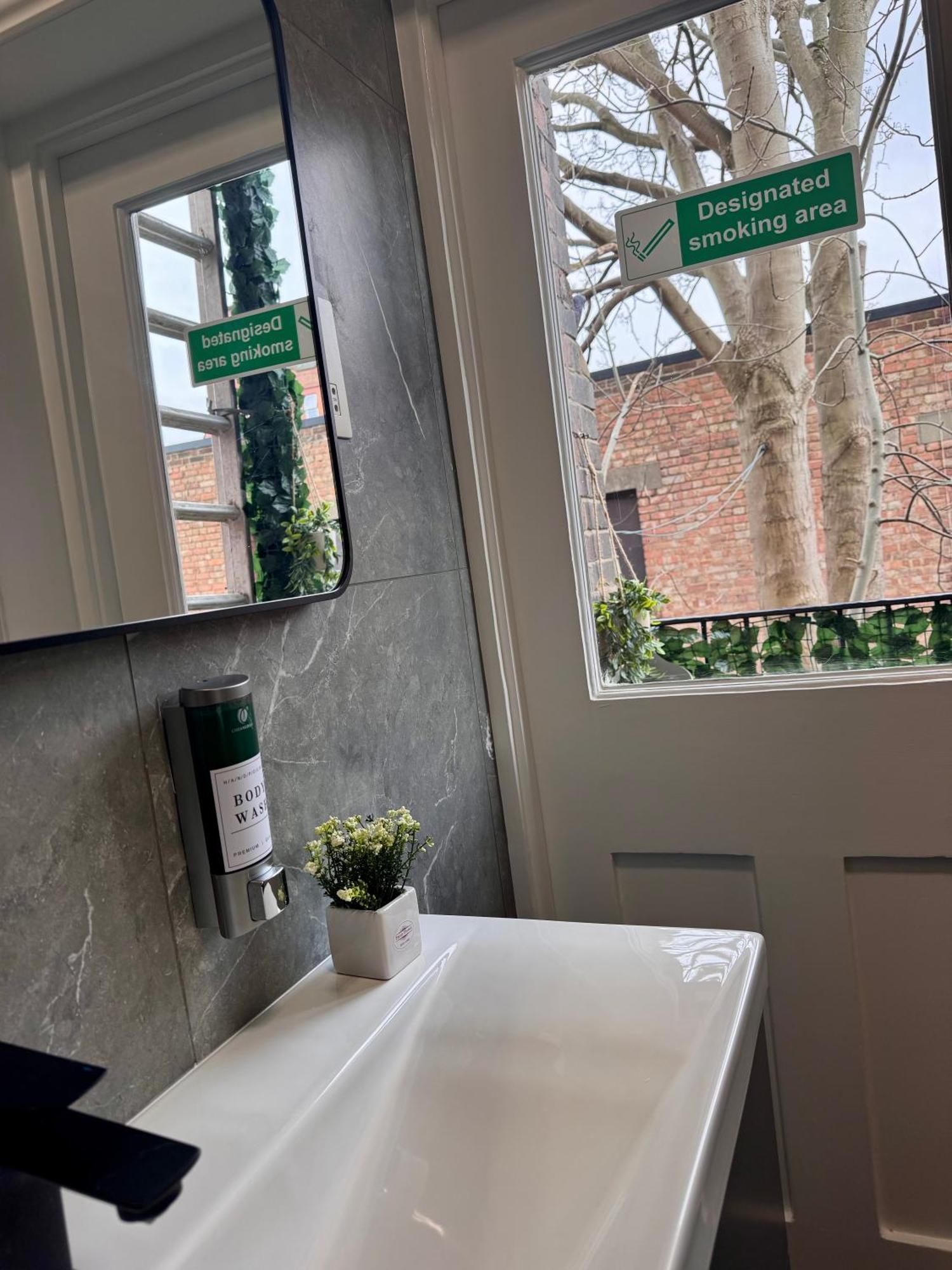 Crown Terrace Apartament